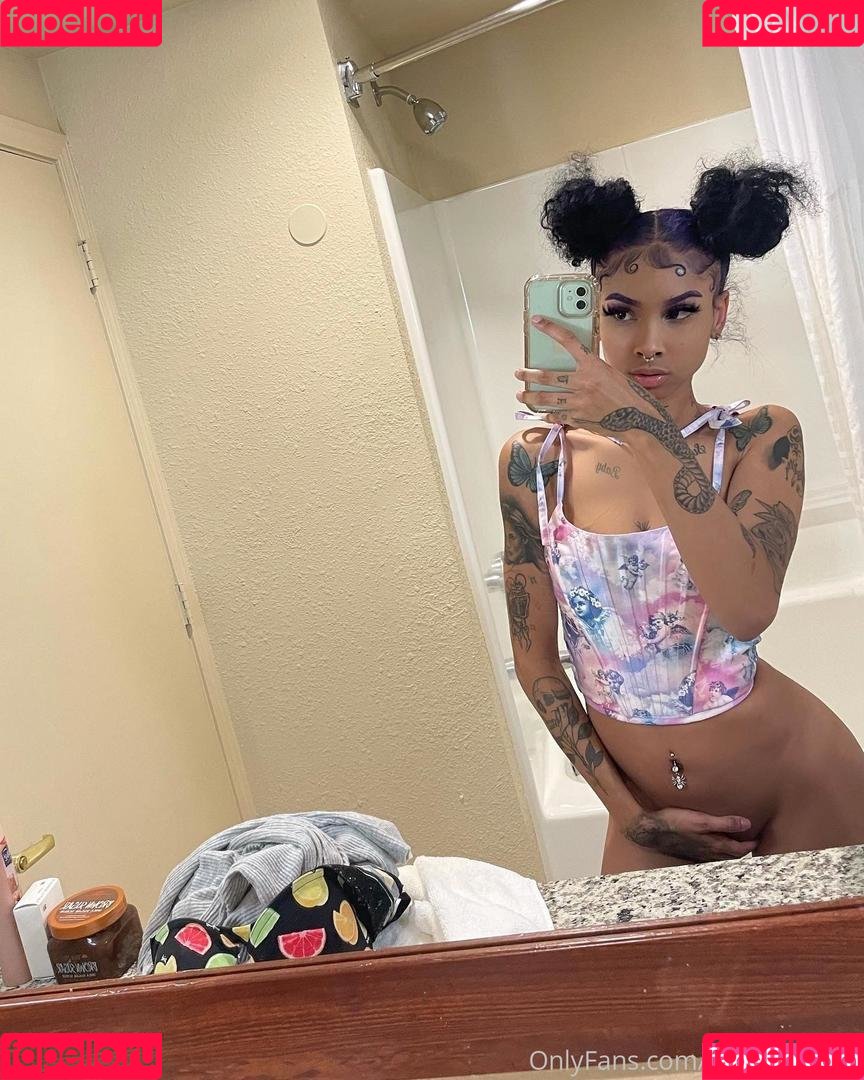 babyprincesskai Onlyfans Photo Gallery 