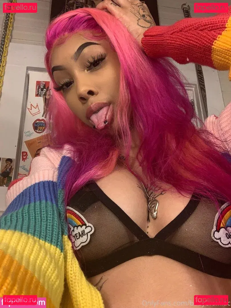 babyprincesskai Onlyfans Photo Gallery 