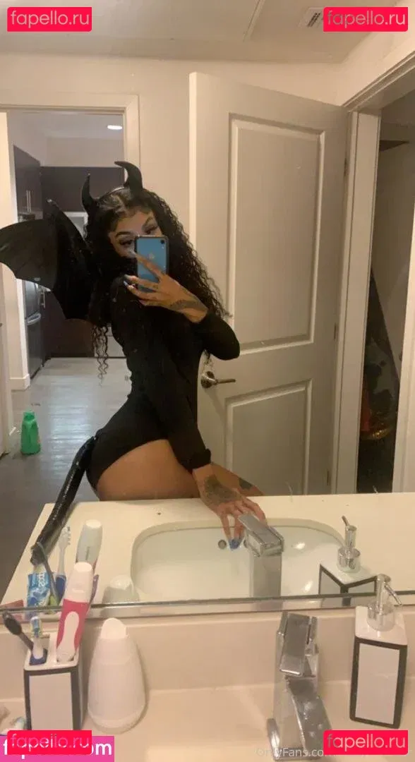 babyprincesskai Onlyfans Photo Gallery 
