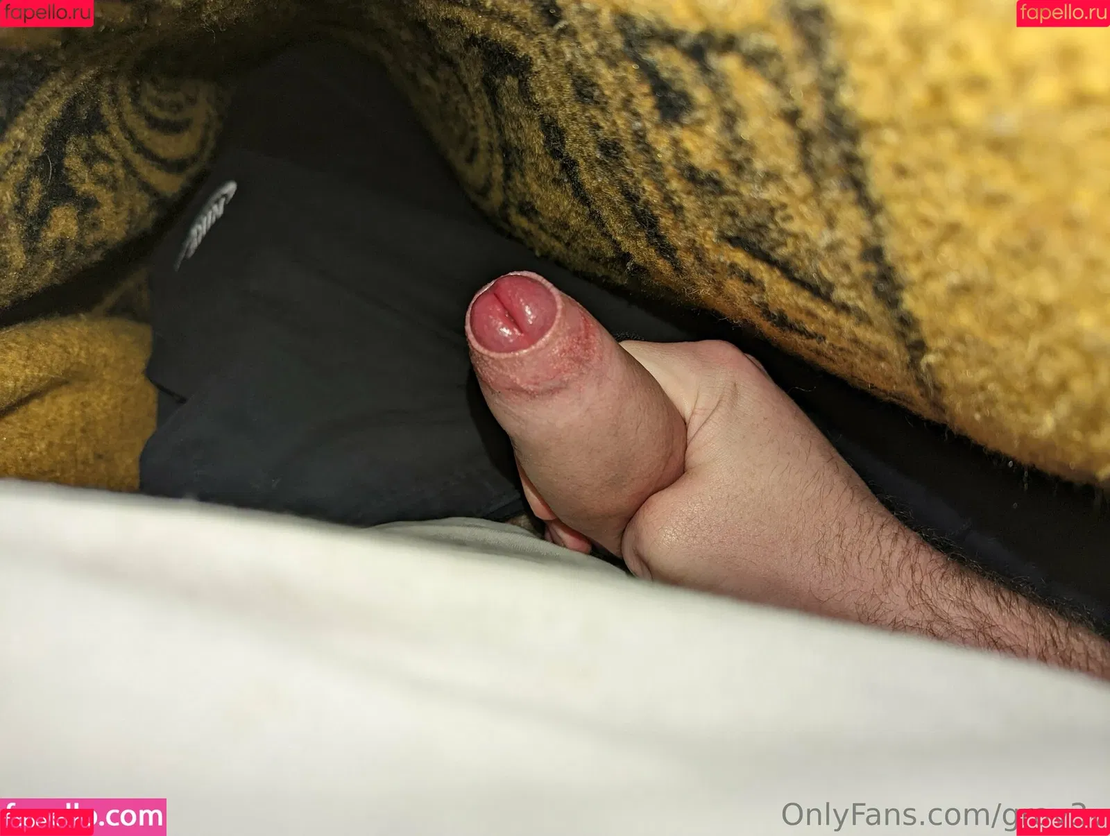 grav3y Onlyfans Photo Gallery 