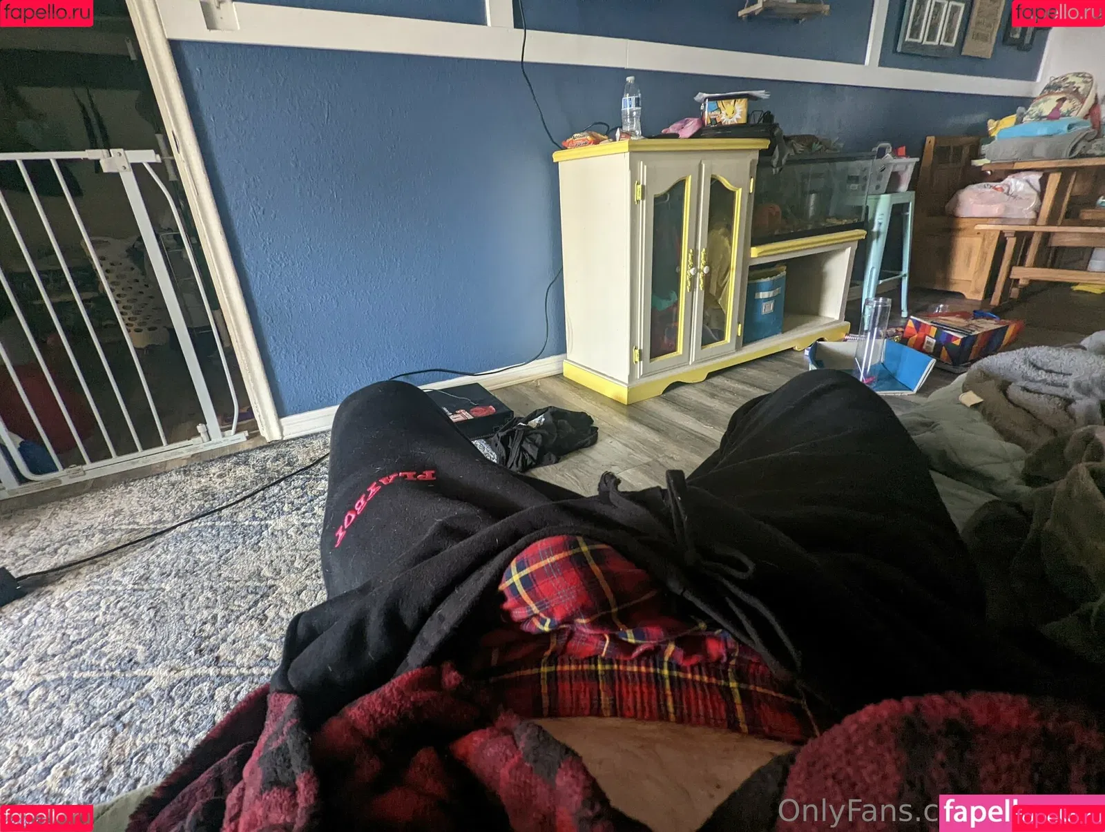 grav3y Onlyfans Photo Gallery 