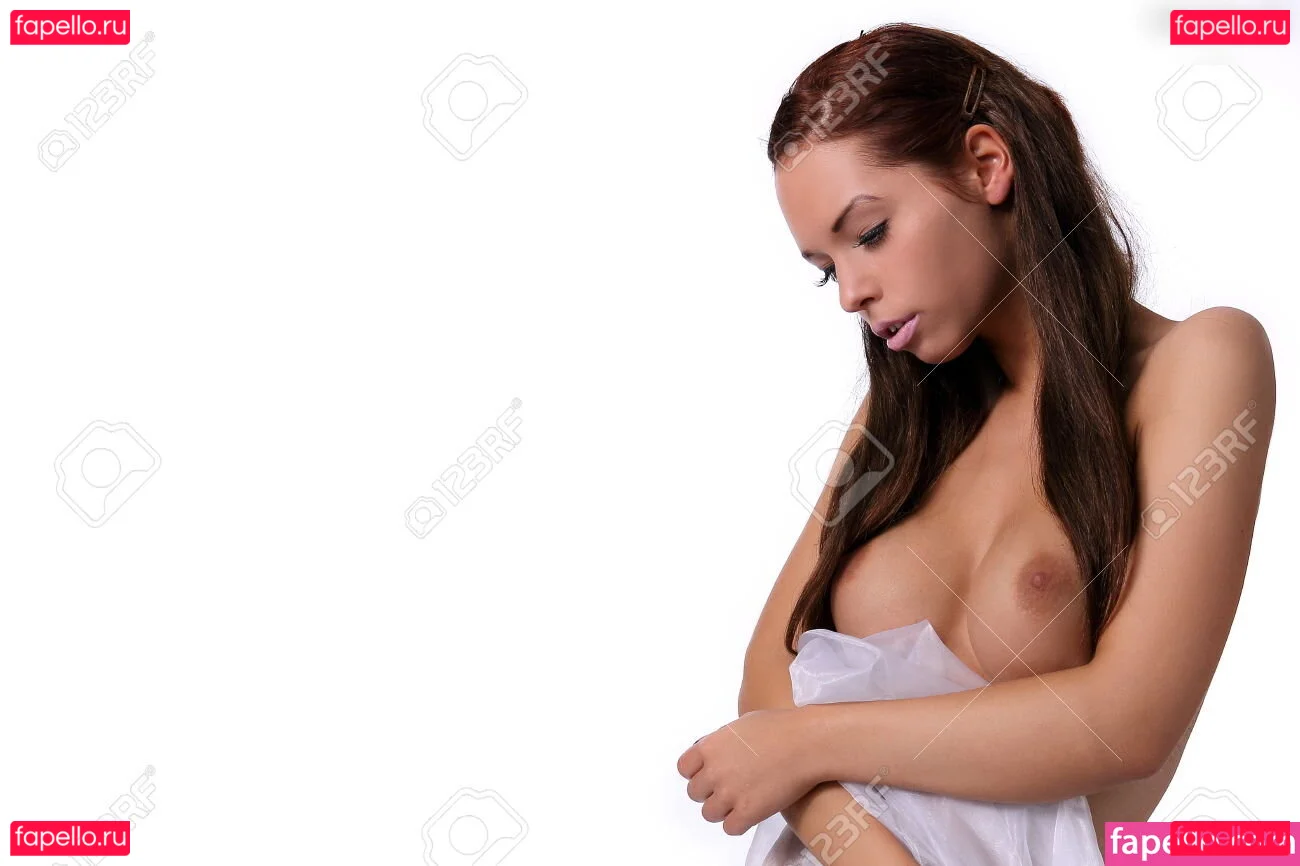 Tyra Kadney Onlyfans Photo Gallery 