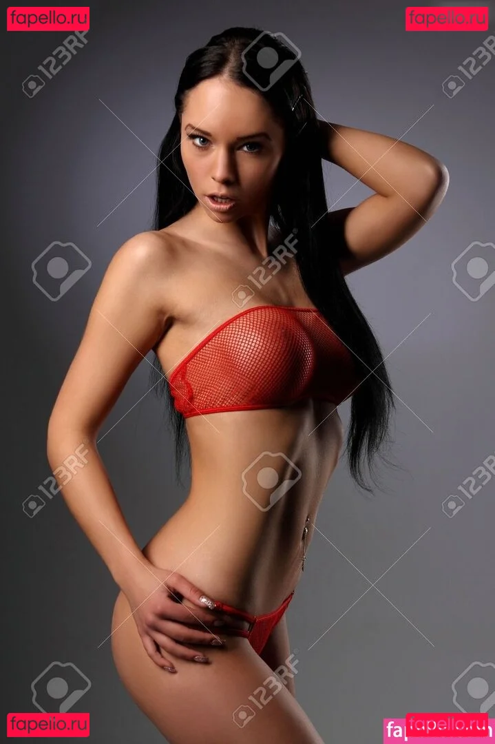 Tyra Kadney Onlyfans Photo Gallery 