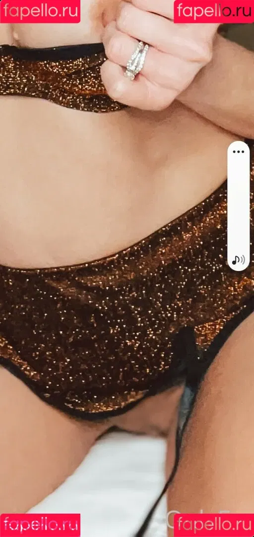 Megan Potthast Onlyfans Photo Gallery 