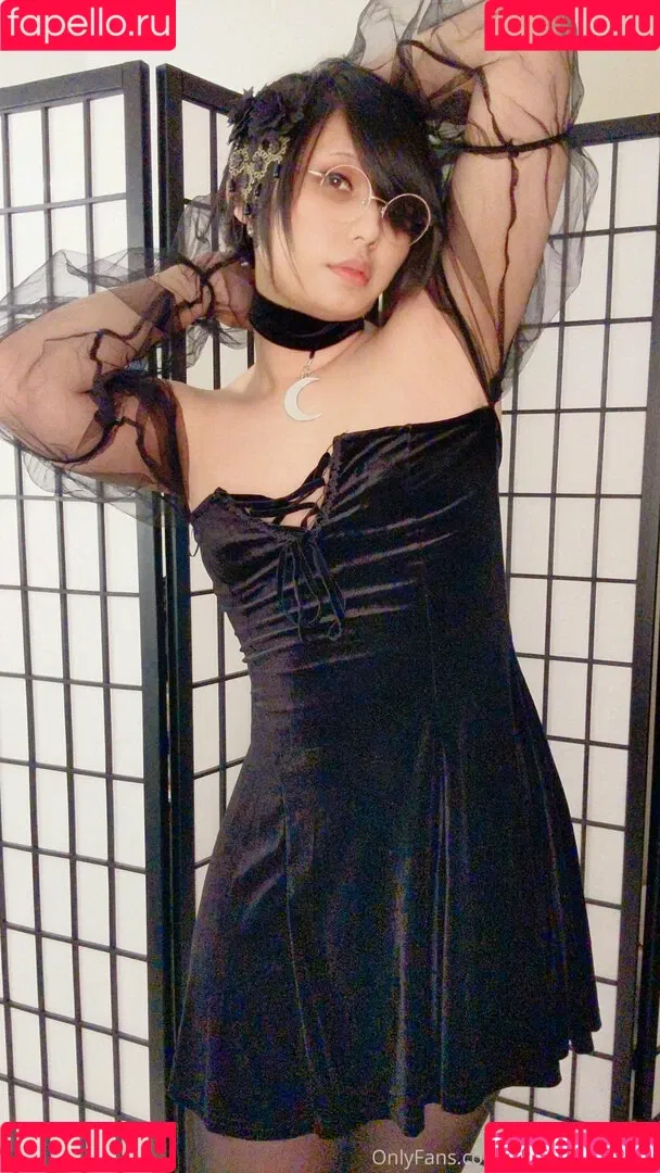 milkteamomoko Onlyfans Photo Gallery 