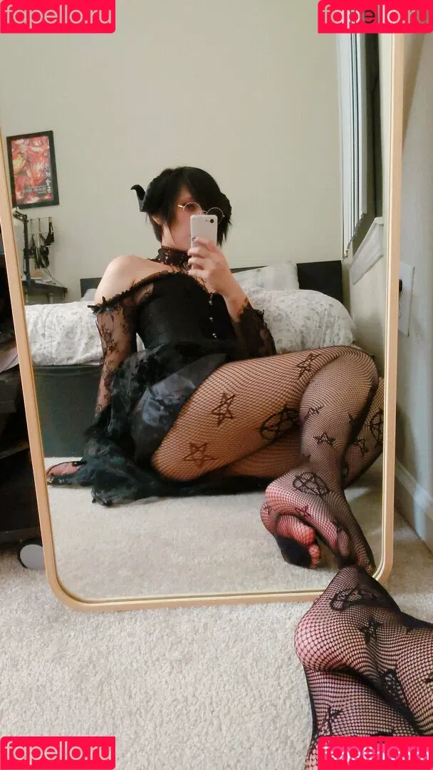 milkteamomoko Onlyfans Photo Gallery 