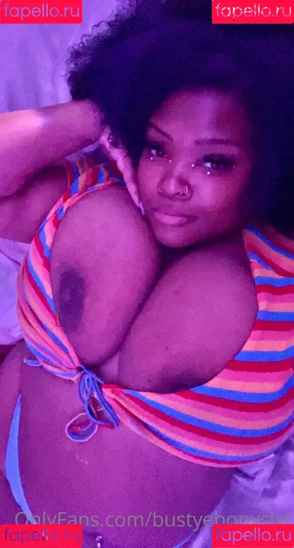 bustyebonyslxt Onlyfans Photo Gallery 