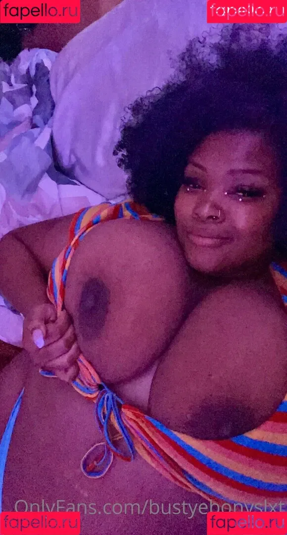 bustyebonyslxt Onlyfans Photo Gallery 