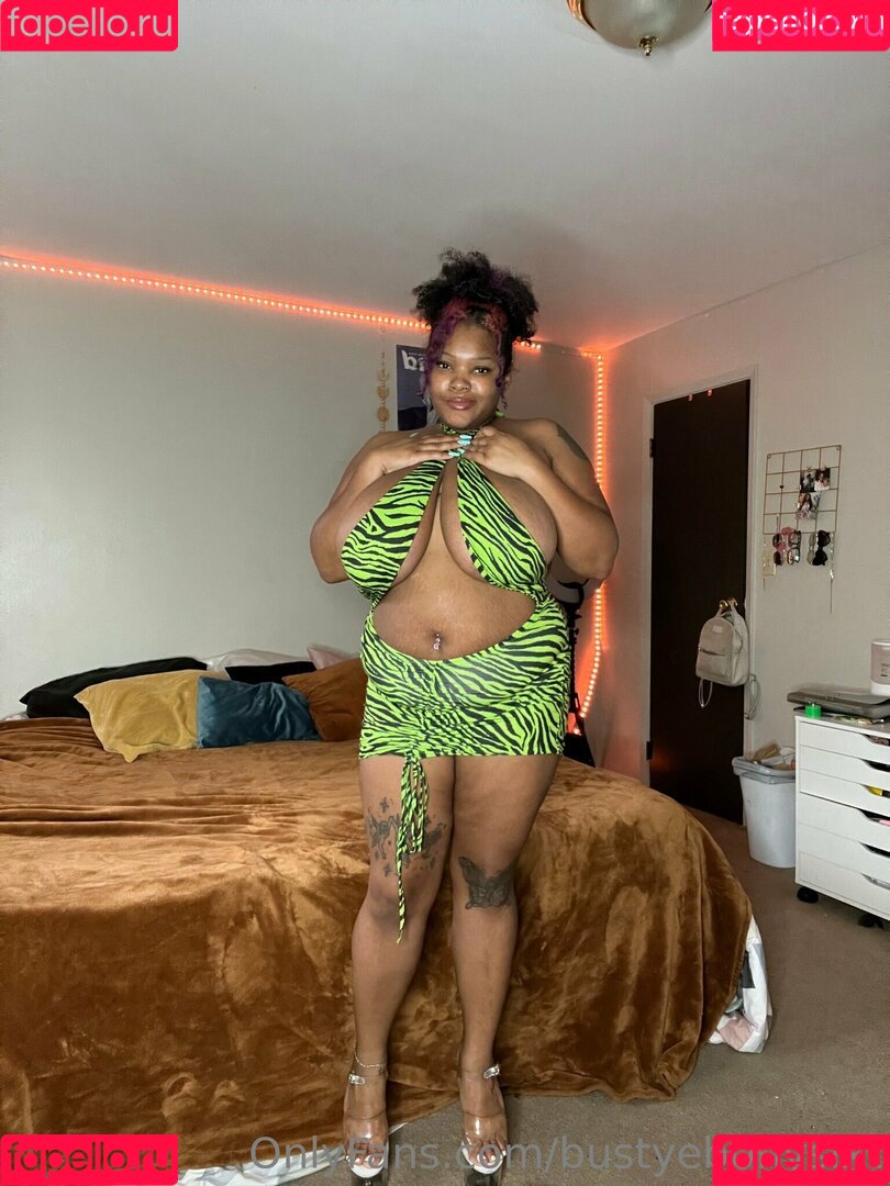 bustyebonyslxt Onlyfans Photo Gallery 