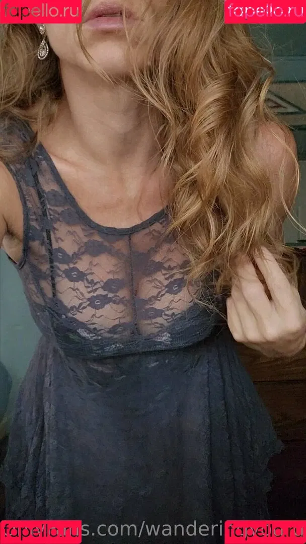 wanderingyourdaydreams Onlyfans Photo Gallery 