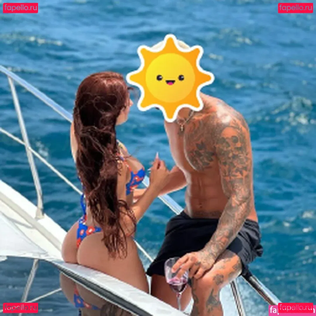 Nathalia Valente Onlyfans Photo Gallery 