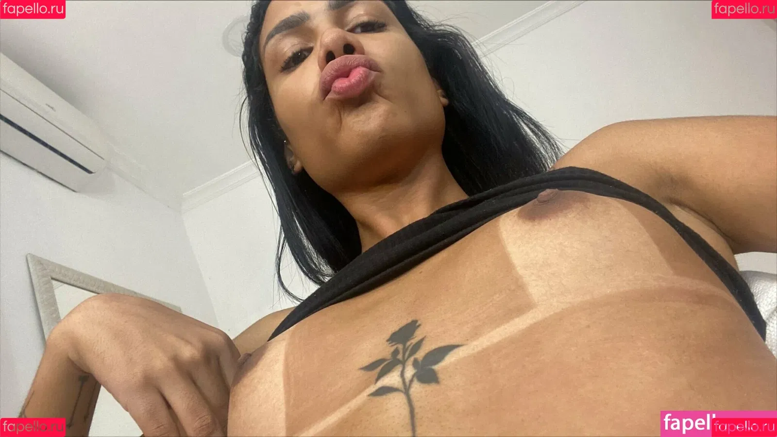 lunatransgirl Onlyfans Photo Gallery 