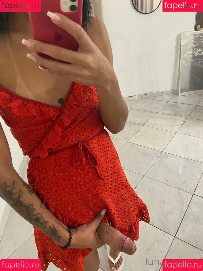 lunatransgirl Onlyfans Photo Gallery 