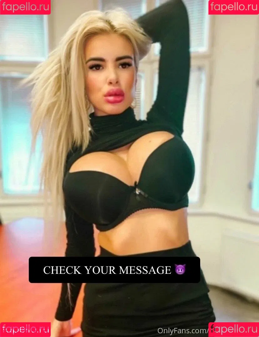 Barbiekristina Onlyfans Photo Gallery 