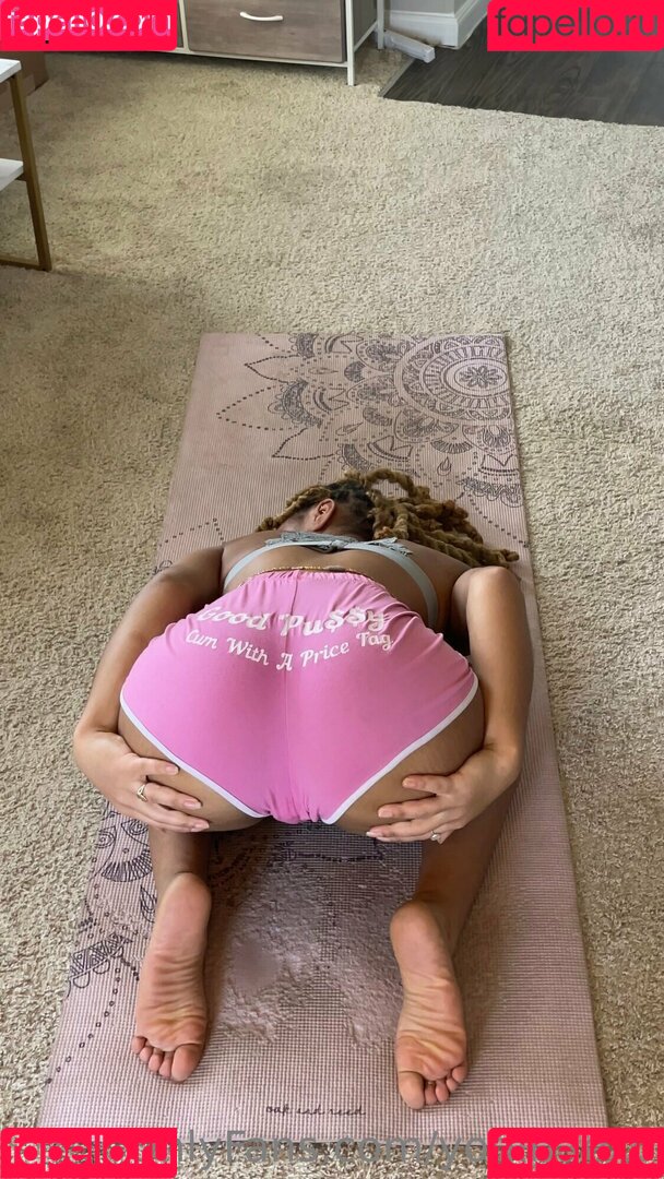 yogibaexo Nude Onlyfans Photo 5