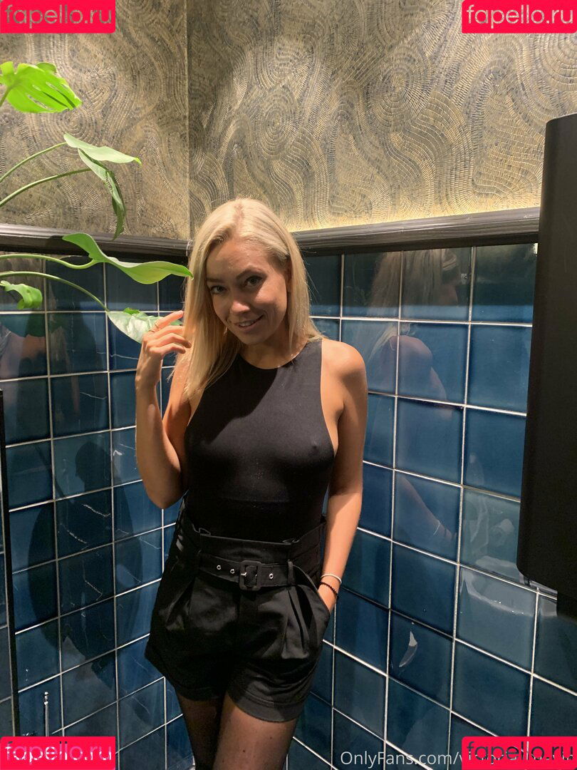 victorialunavip Onlyfans Photo Gallery 