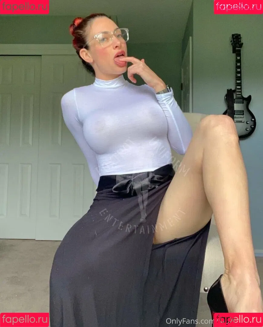 lauralaceyof Onlyfans Photo Gallery 