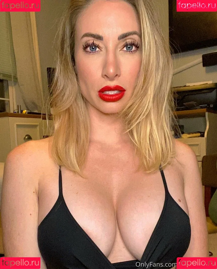 lauralaceyof Onlyfans Photo Gallery 