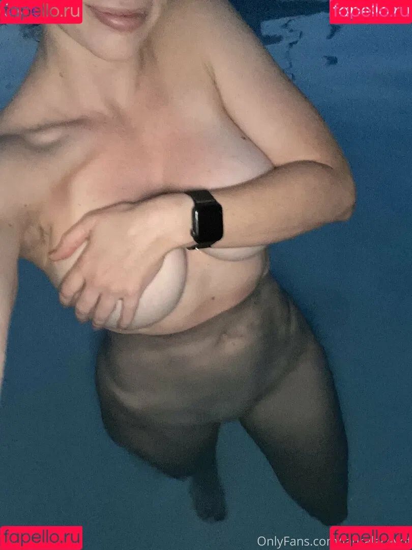 lauralaceyof Onlyfans Photo Gallery 