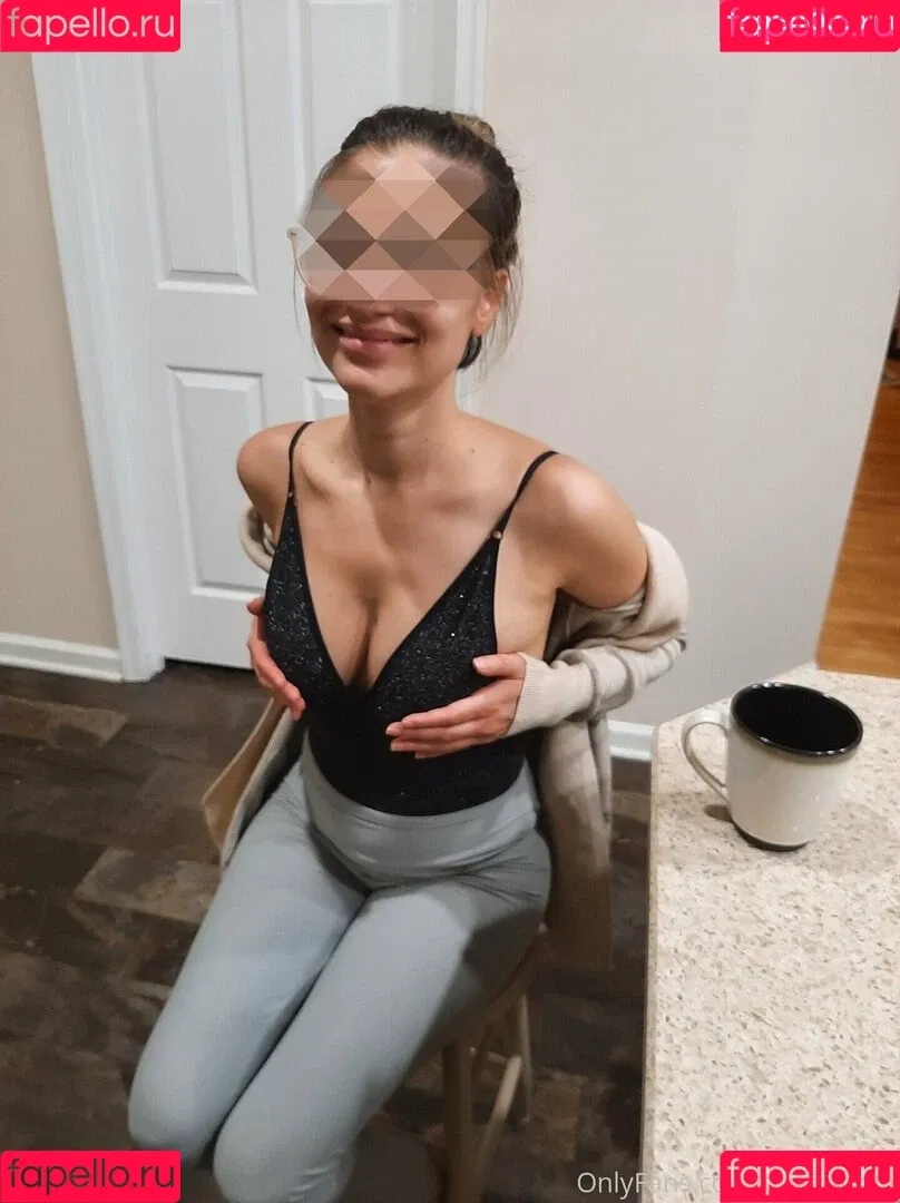 tinyandtan Onlyfans Photo Gallery 