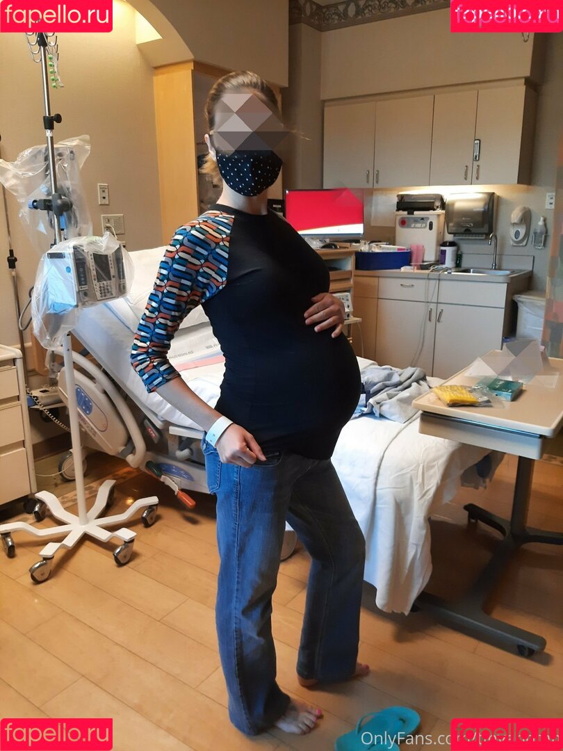 tinyandtan Onlyfans Photo Gallery 