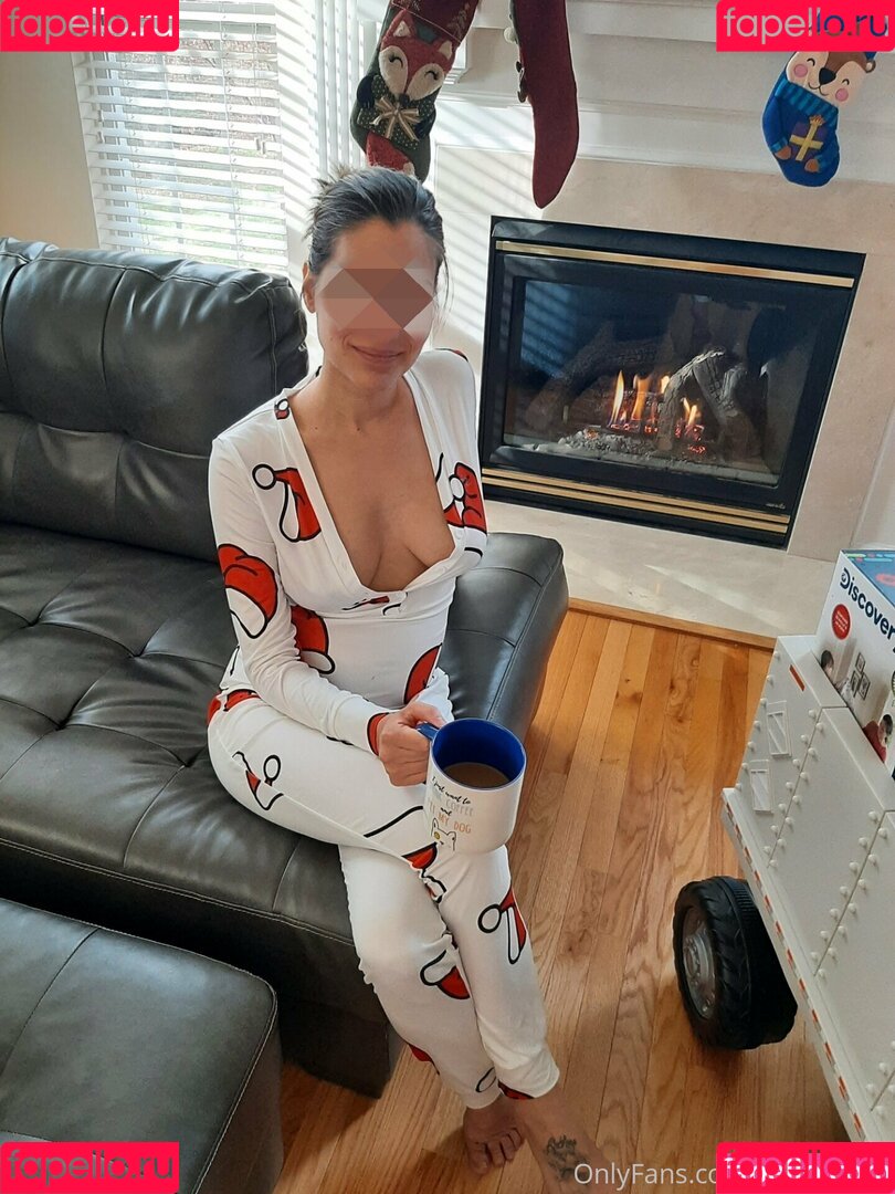 tinyandtan Onlyfans Photo Gallery 