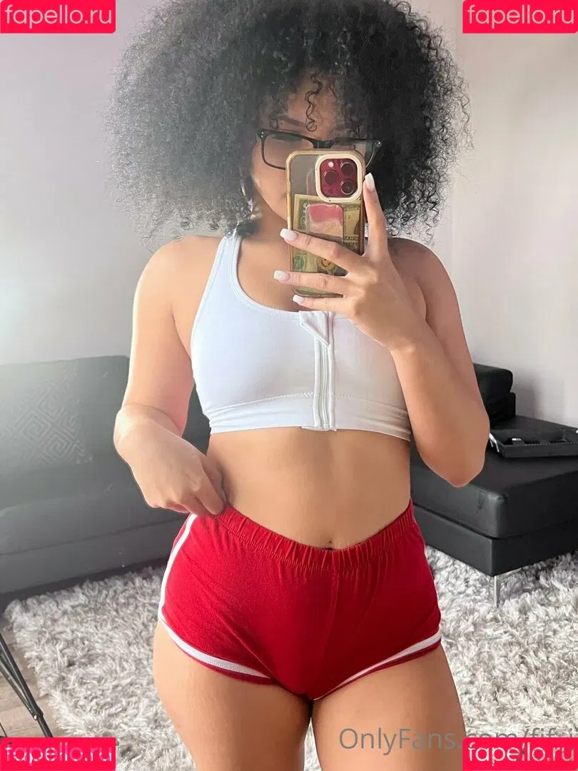fif_i Onlyfans Photo Gallery 