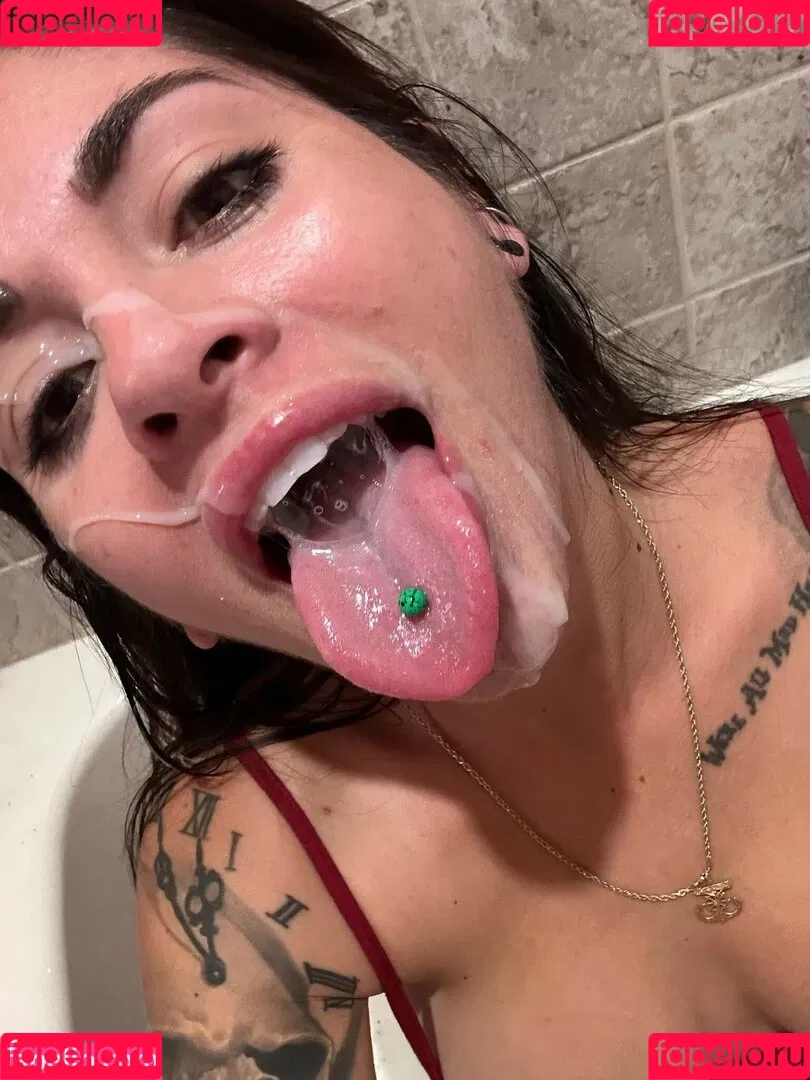Lena Lawless Onlyfans Photo Gallery 