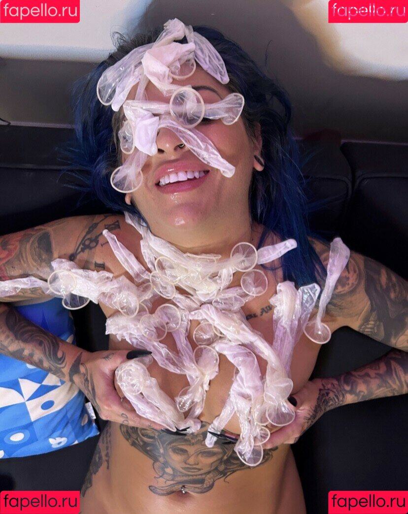 Lena Lawless Onlyfans Photo Gallery 