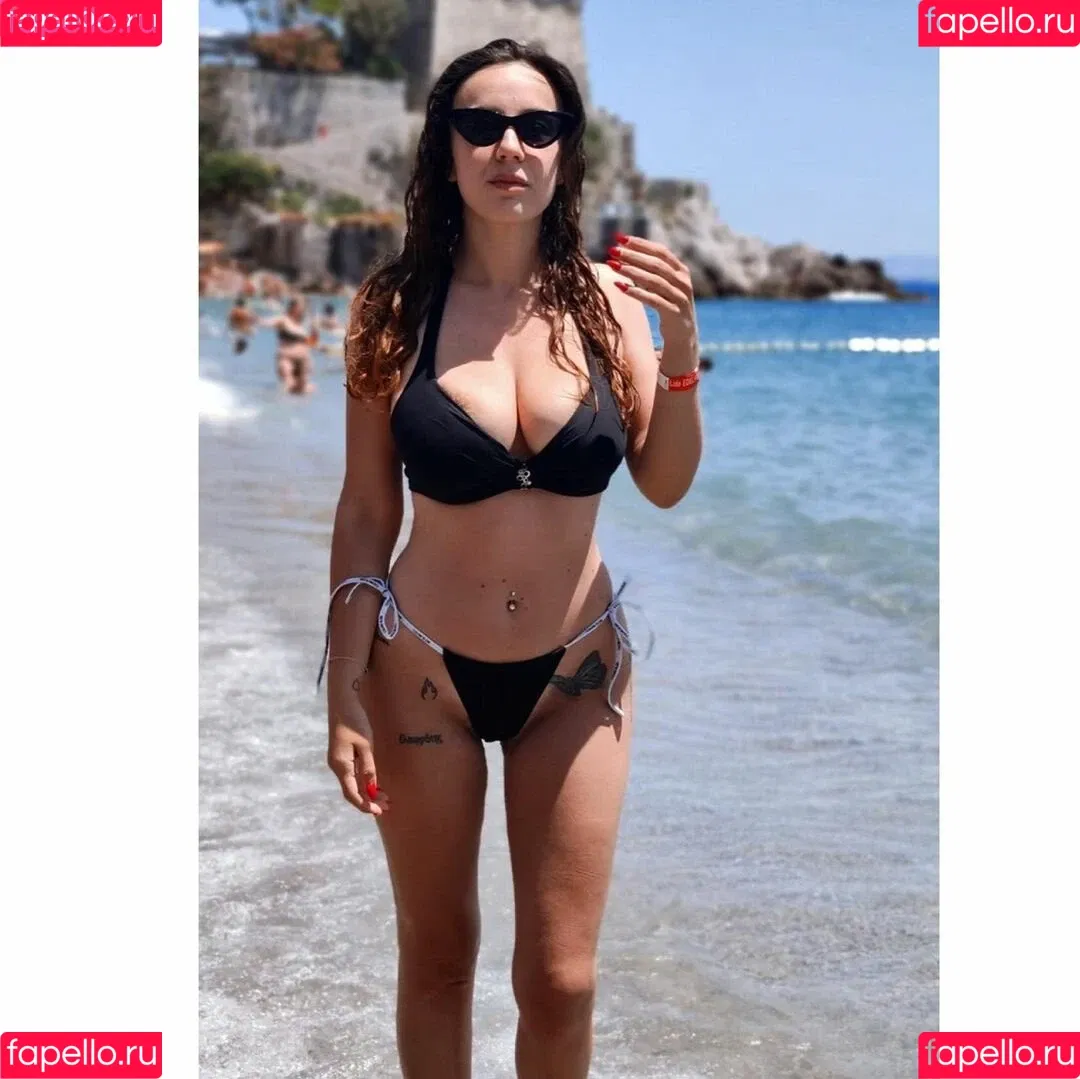 Gianclaudia Di Giacomo Onlyfans Photo Gallery 