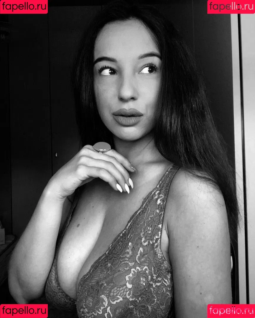 Gianclaudia Di Giacomo Onlyfans Photo Gallery 