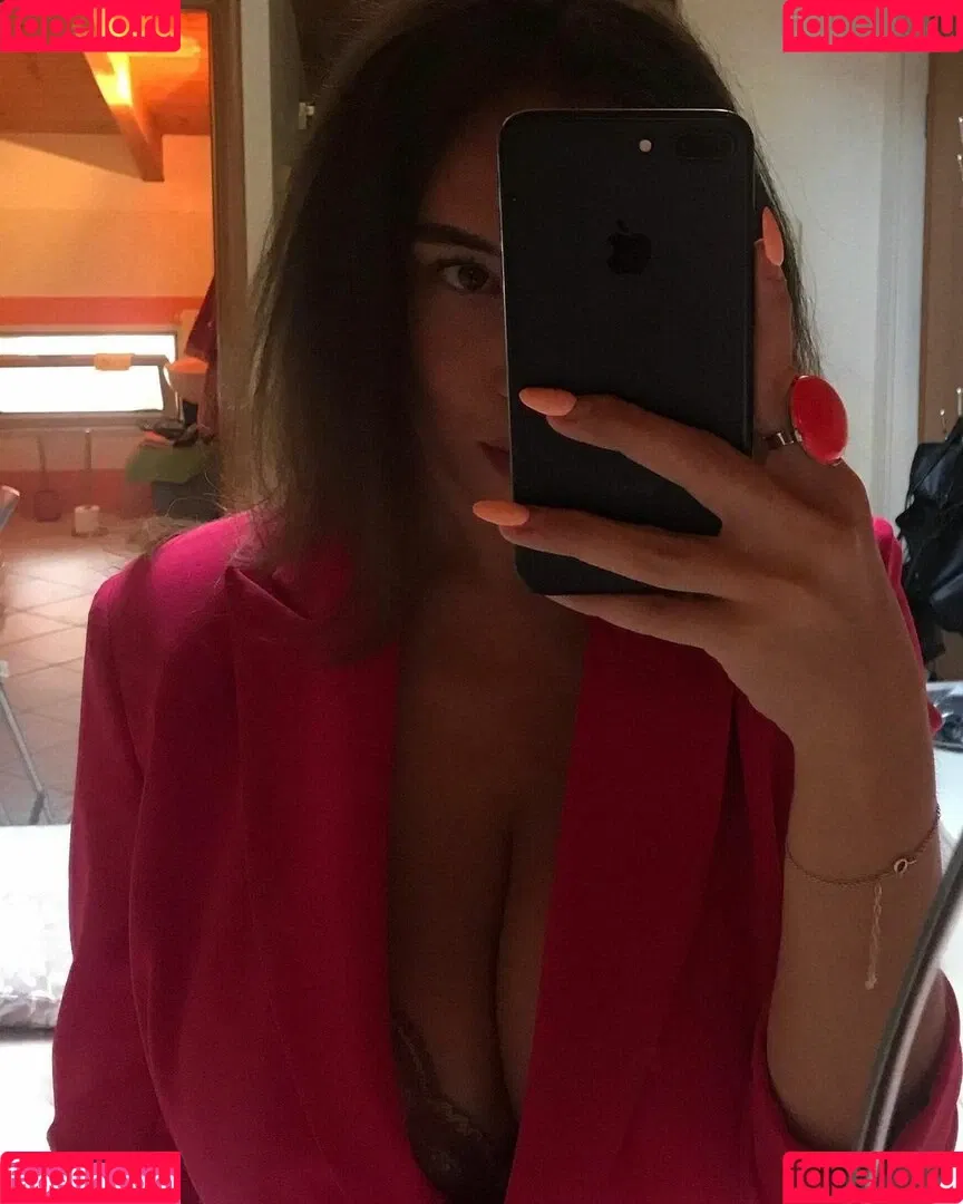Gianclaudia Di Giacomo Onlyfans Photo Gallery 