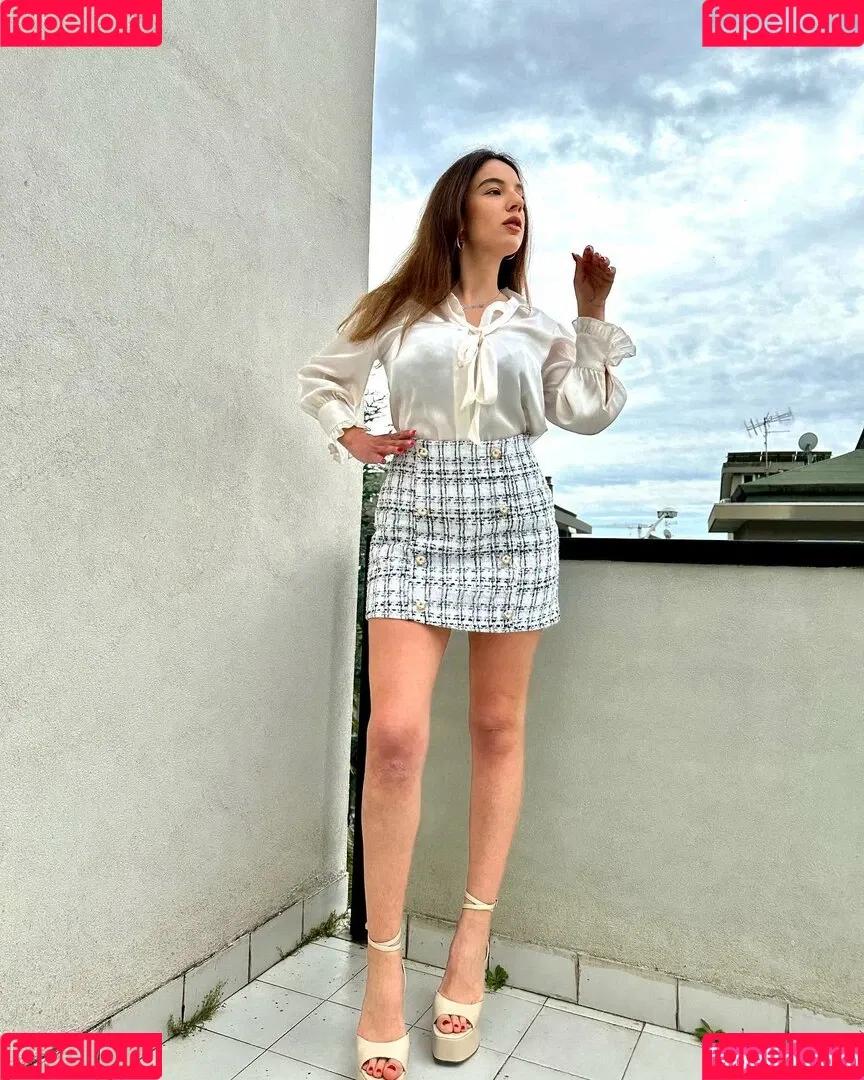 Gianclaudia Di Giacomo Onlyfans Photo Gallery 