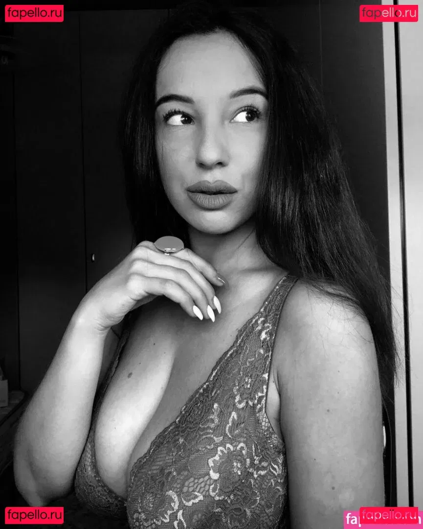 Gianclaudia Di Giacomo Onlyfans Photo Gallery 