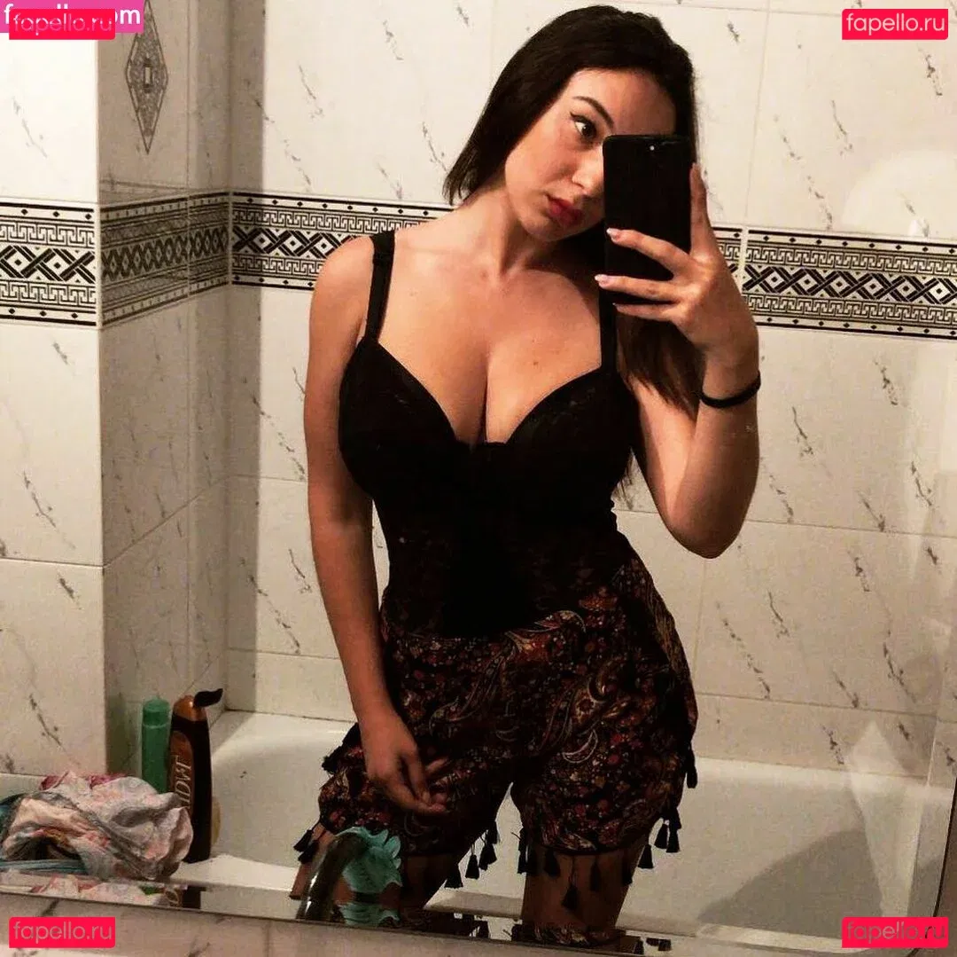 Gianclaudia Di Giacomo Onlyfans Photo Gallery 