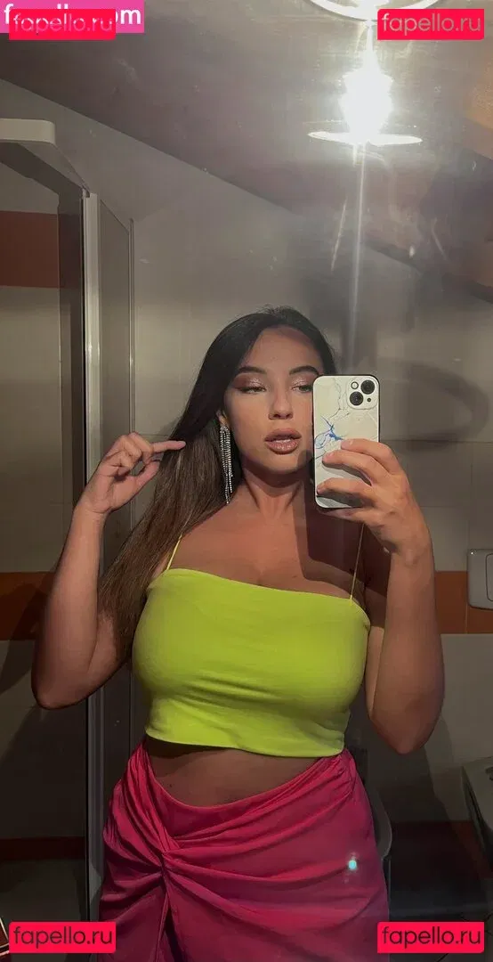 Gianclaudia Di Giacomo Onlyfans Photo Gallery 