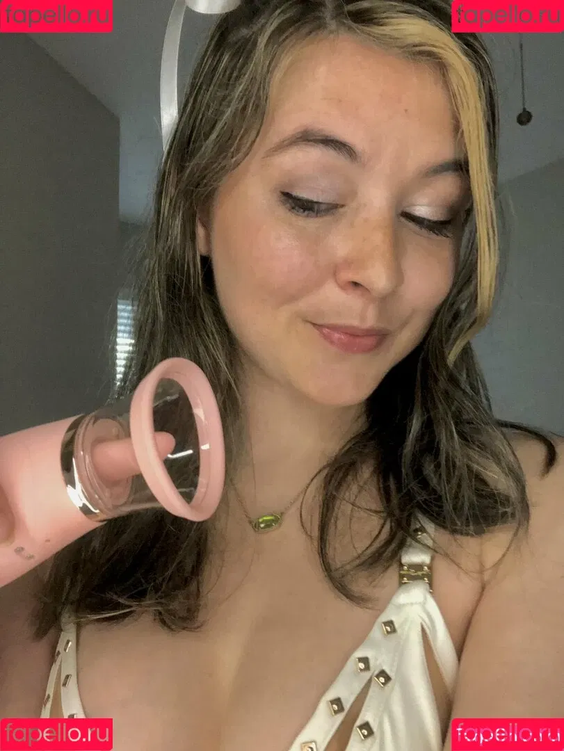 Zhaddie Grey Onlyfans Photo Gallery 