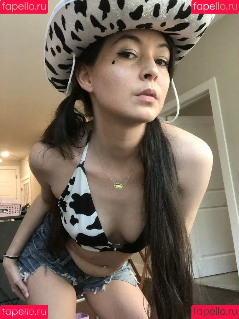 Zhaddie Grey Onlyfans Photo Gallery 