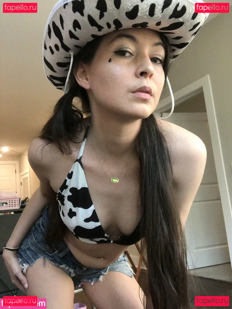 Zhaddie Grey Onlyfans Photo Gallery 