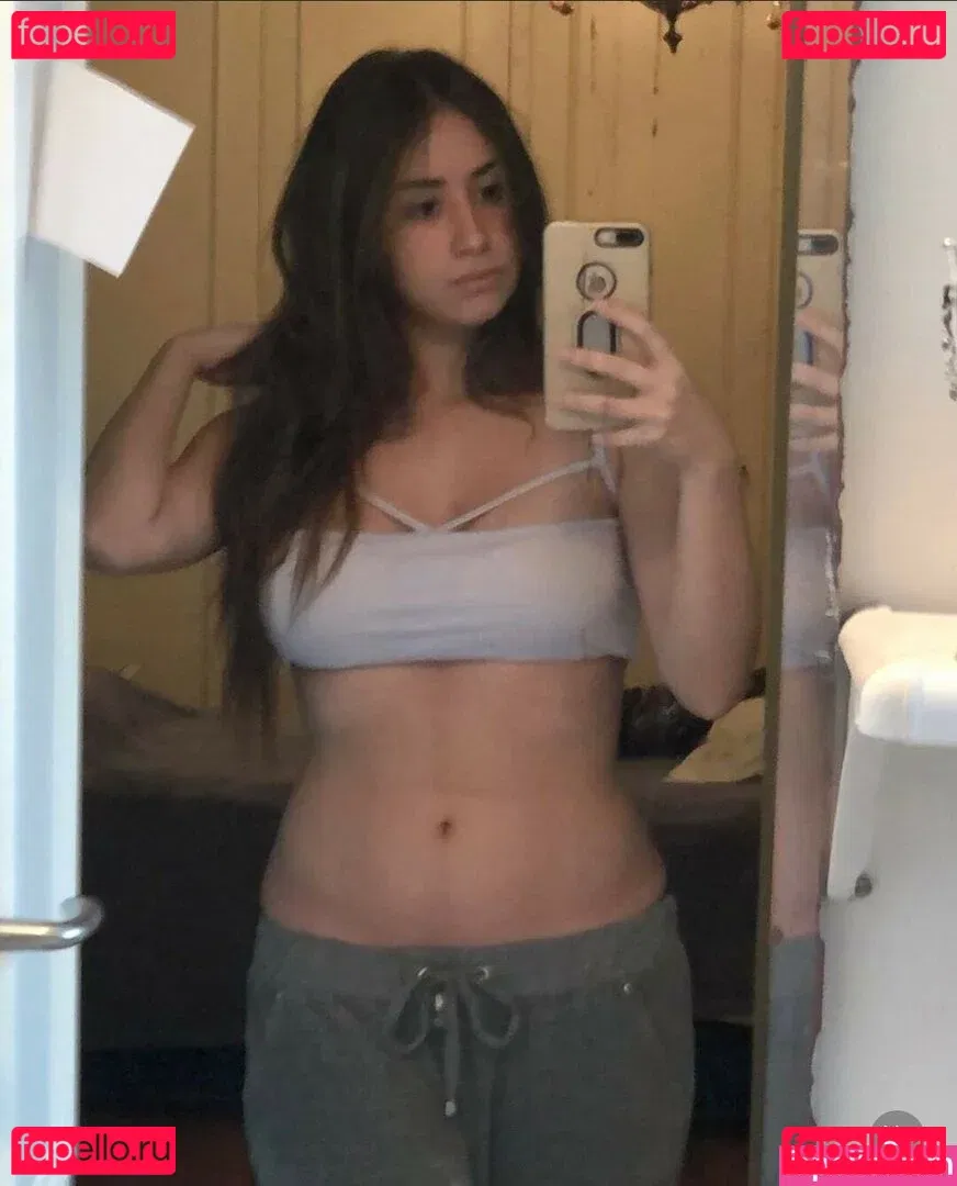 dgafbella Onlyfans Photo Gallery 