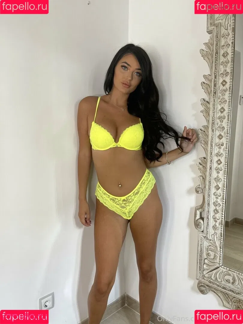 lorinajane Onlyfans Photo Gallery 