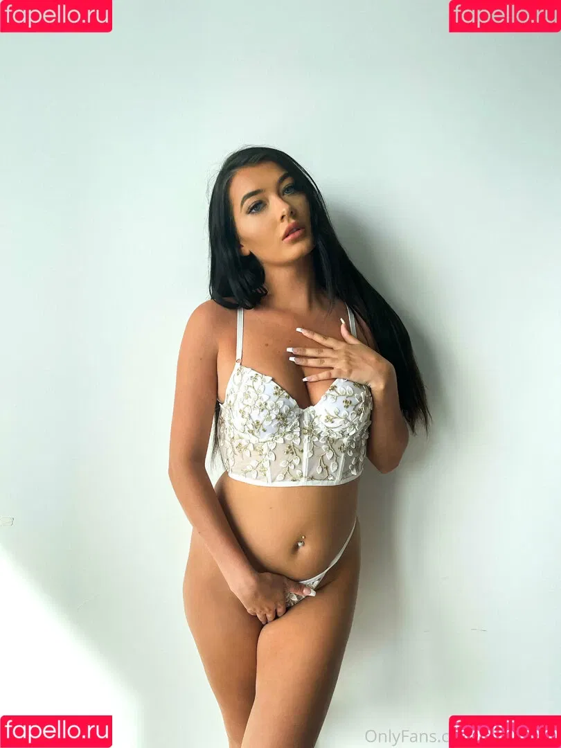 lorinajane Onlyfans Photo Gallery 
