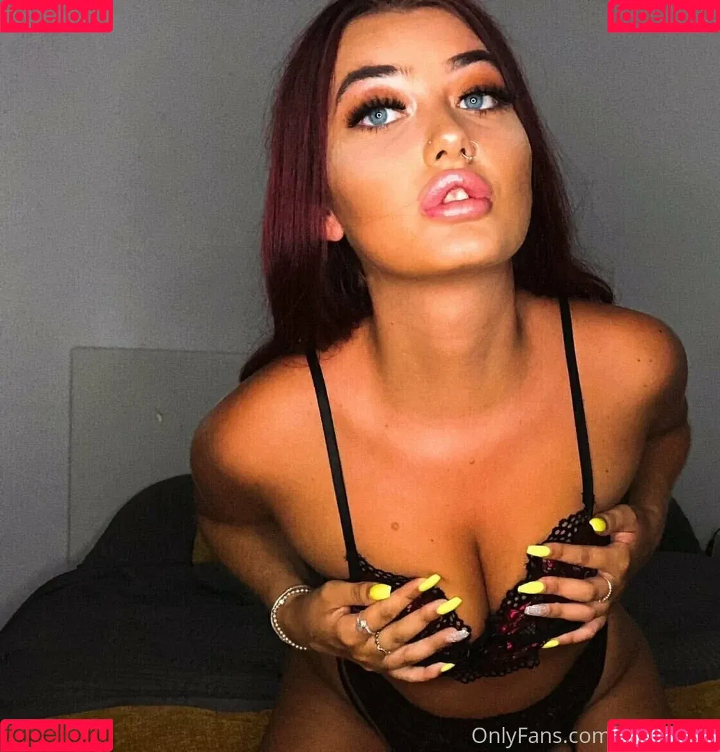 lorinajane Onlyfans Photo Gallery 