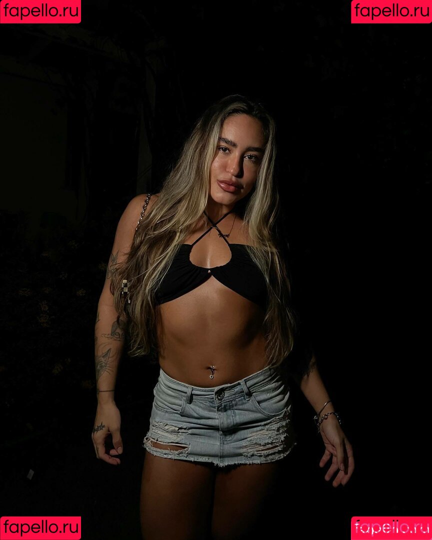 Amy Reis Onlyfans Photo Gallery 