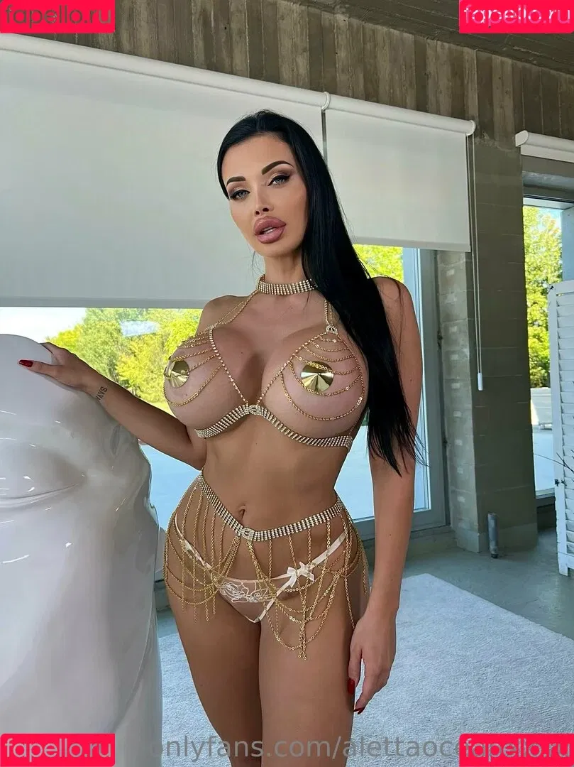 alettaoceanxxxx Onlyfans Photo Gallery 