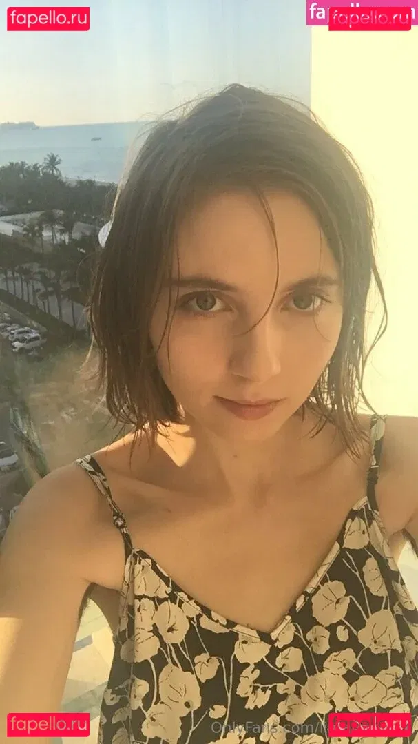 liararouxxxx Onlyfans Photo Gallery 