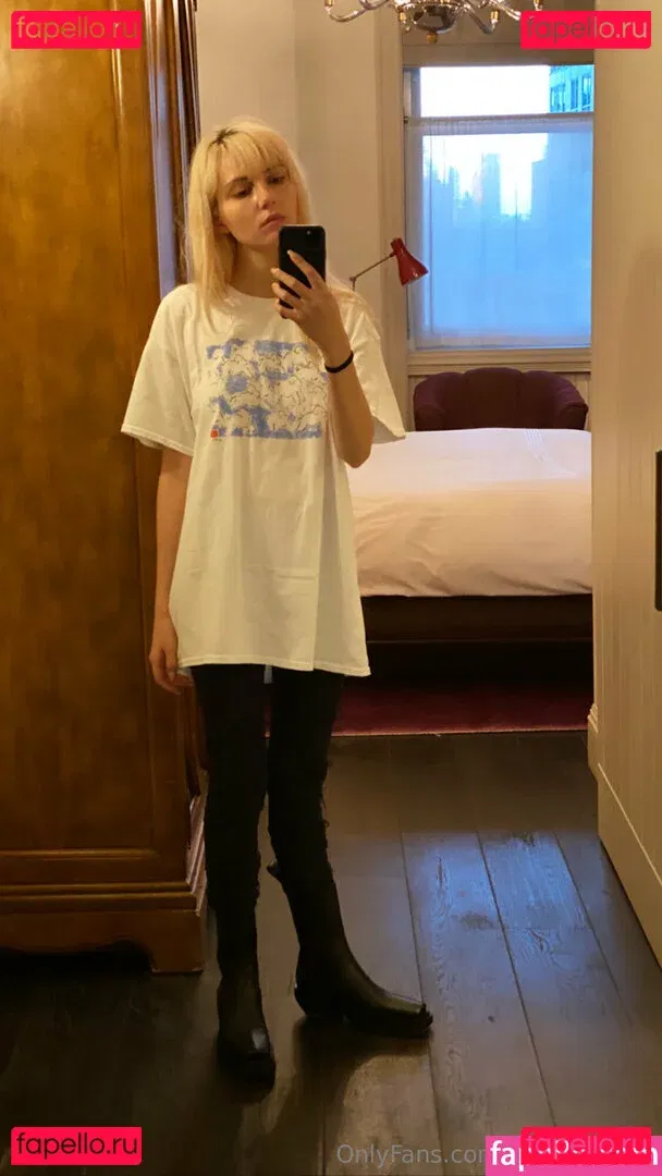 liararouxxxx Onlyfans Photo Gallery 