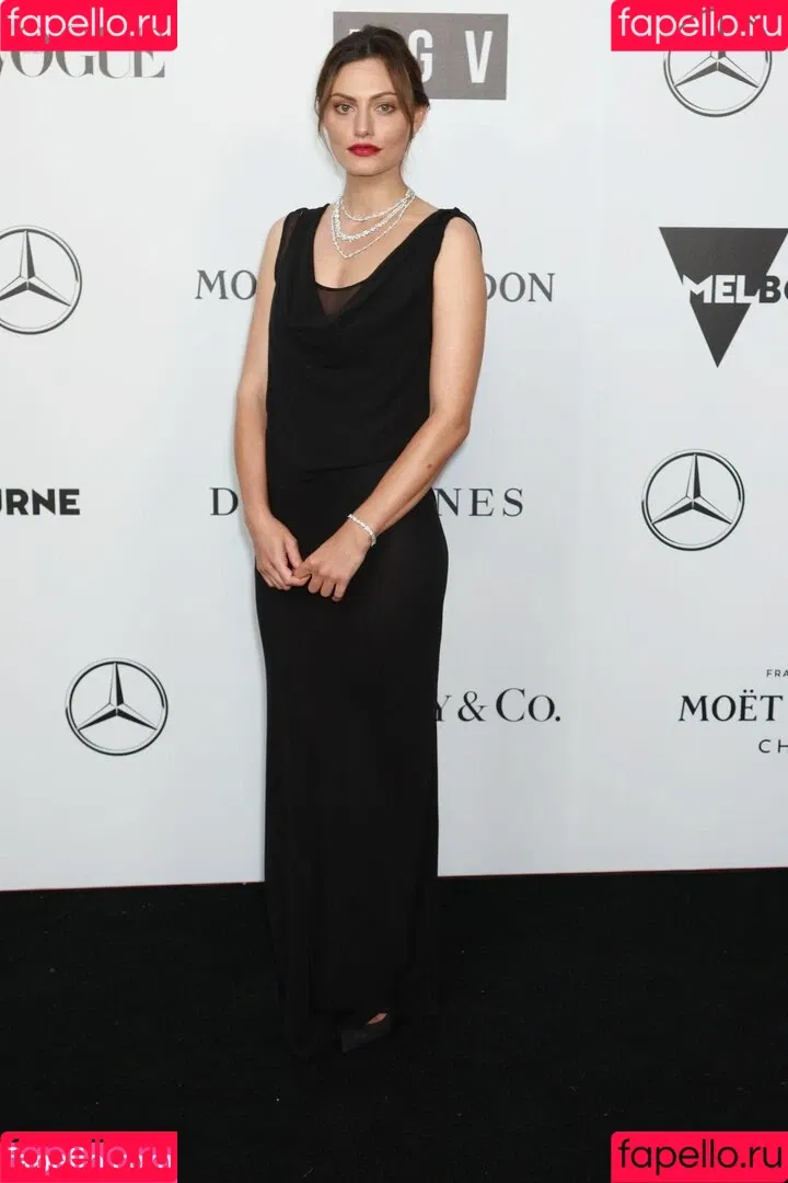Phoebe Tonkin Onlyfans Photo Gallery 