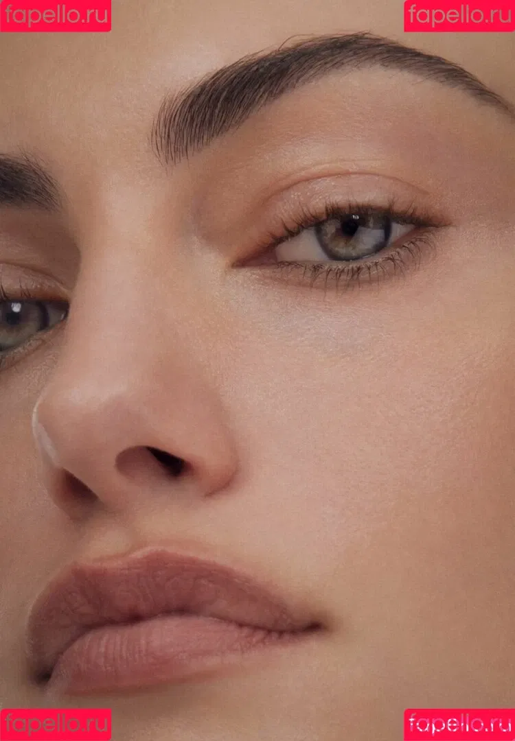 Phoebe Tonkin Onlyfans Photo Gallery 