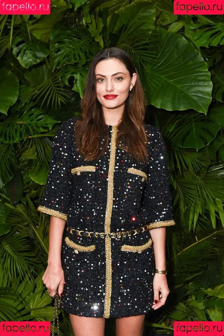 Phoebe Tonkin Onlyfans Photo Gallery 